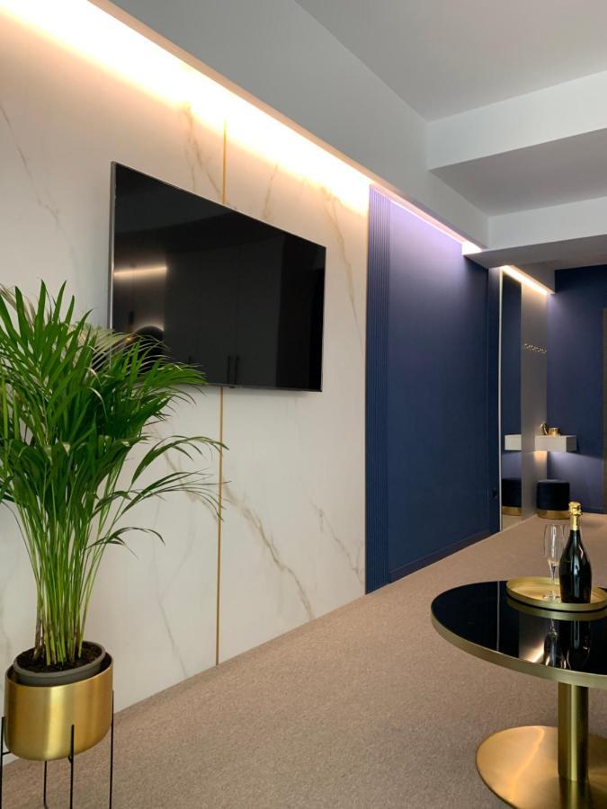 Luxury Saphir Gold Mamaia Nord Apartment Екстериор снимка