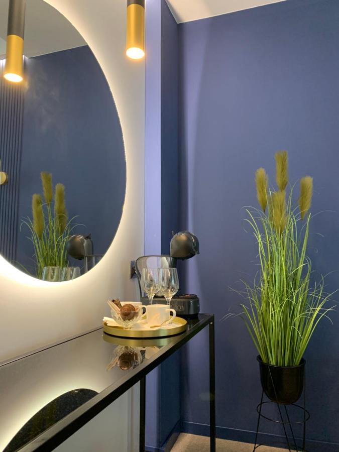 Luxury Saphir Gold Mamaia Nord Apartment Екстериор снимка