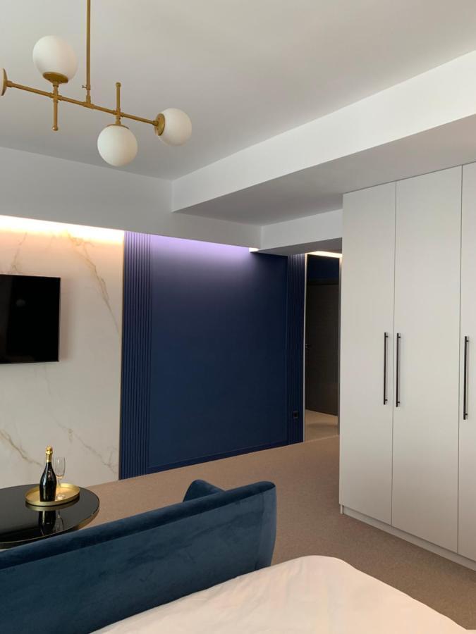 Luxury Saphir Gold Mamaia Nord Apartment Екстериор снимка