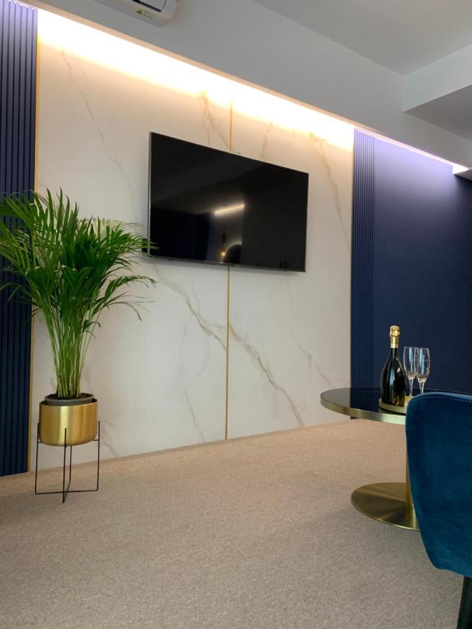 Luxury Saphir Gold Mamaia Nord Apartment Екстериор снимка